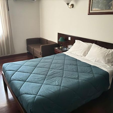 Hotel Trindade Coelho Mogadouro  Luaran gambar